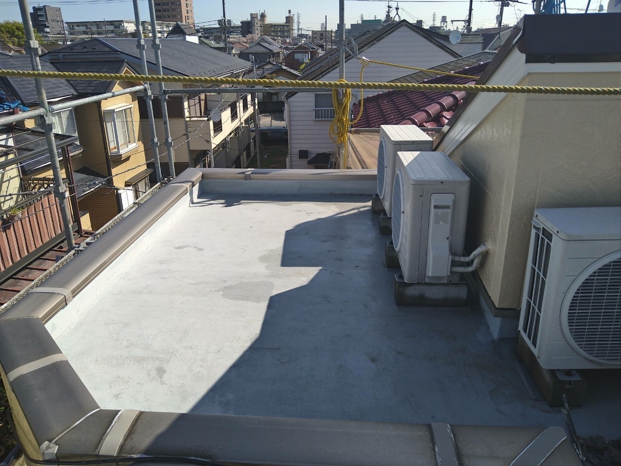 ベランダ、屋上防水　BEFORE